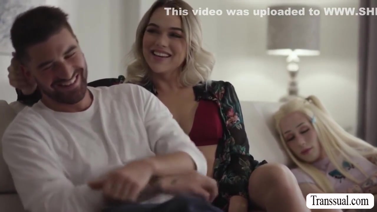 Horny Ts Barebacked By Stepsis Boyfriend