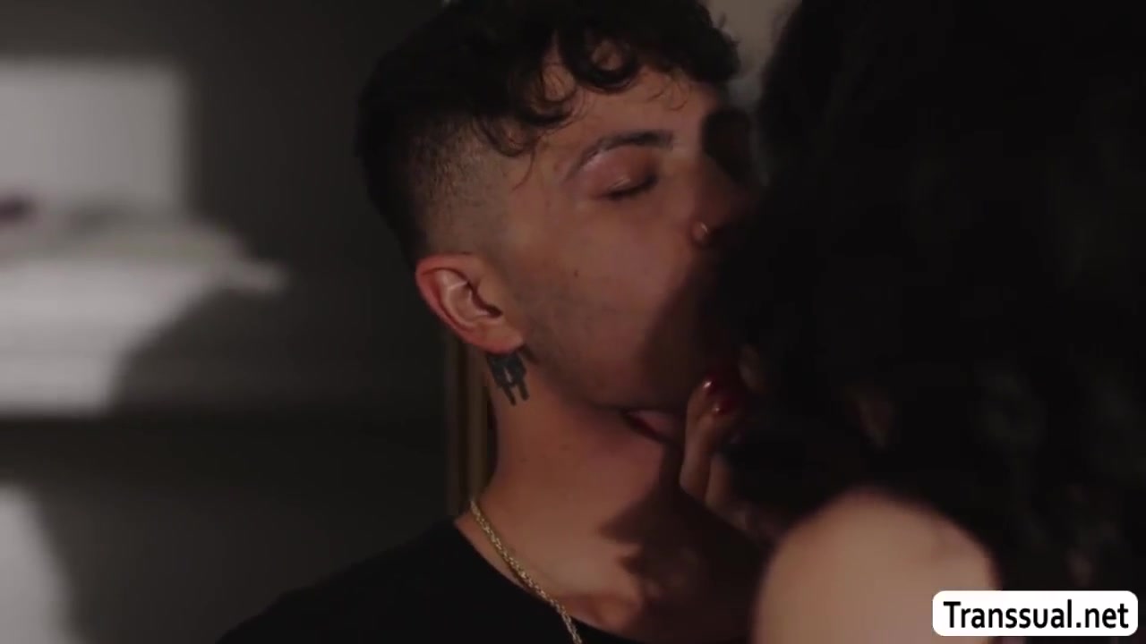Ariel Demure In Ts Analed By Horny Stepson