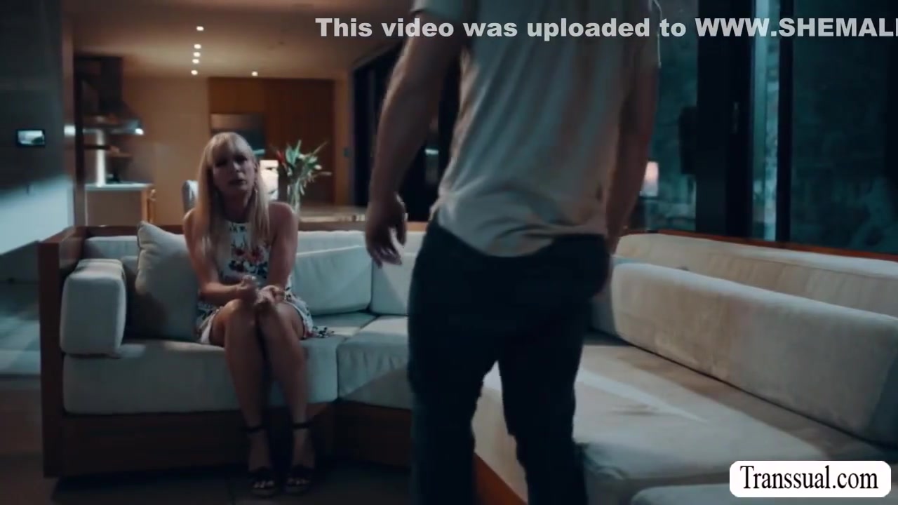 Tgirl Stepmom Barebacked By Sexy Stepson