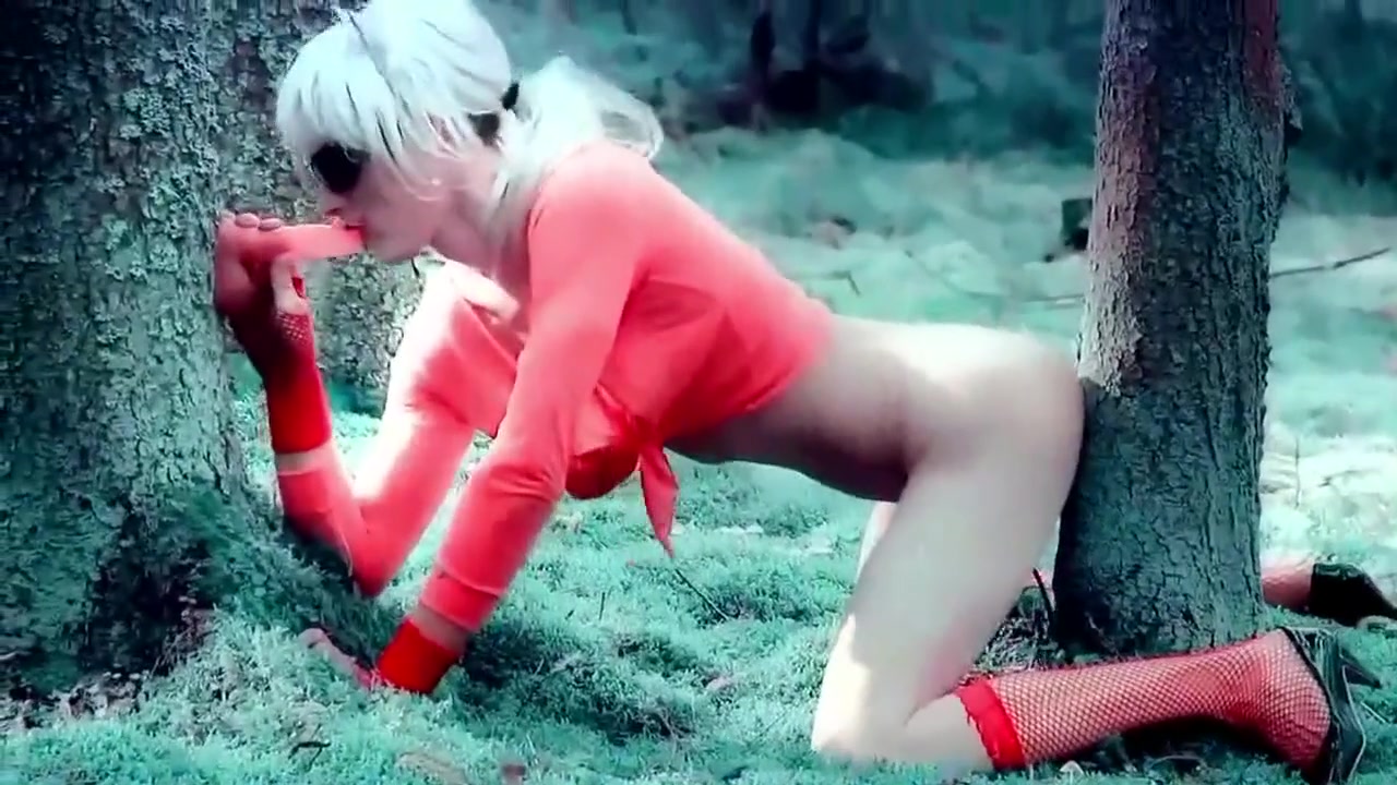 Wild Pussy Double Fuck N The Forest