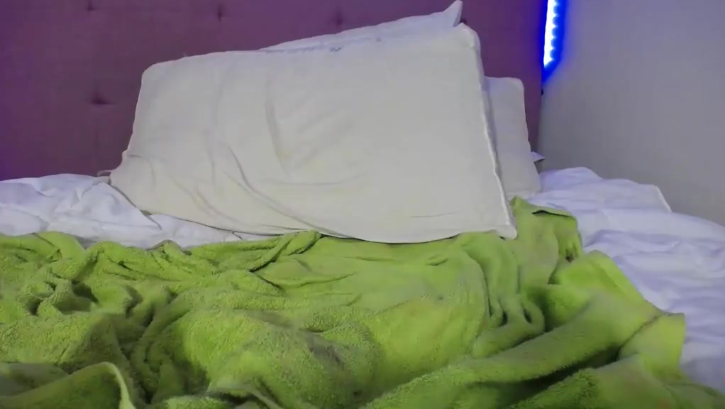 Horny amateur shemale video with Webcam, Masturbation scenes