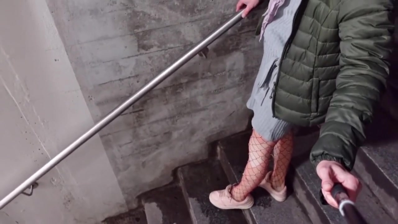 Piss In Latex Pantyhose Outdoor