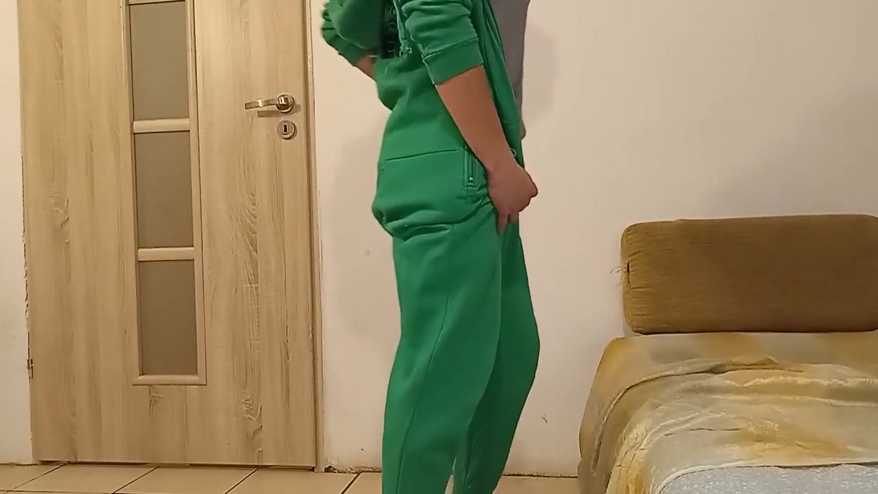 teen 18+ Crossdresser Solo With A Glass Bottle