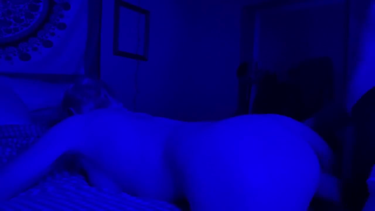Pounding Tft Uncut Dildo