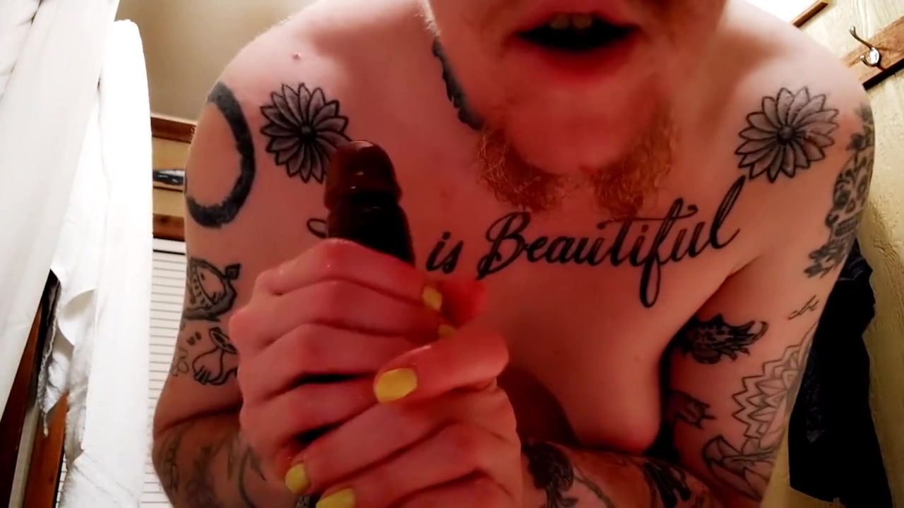 Ftm Oiled Bbc Handjob