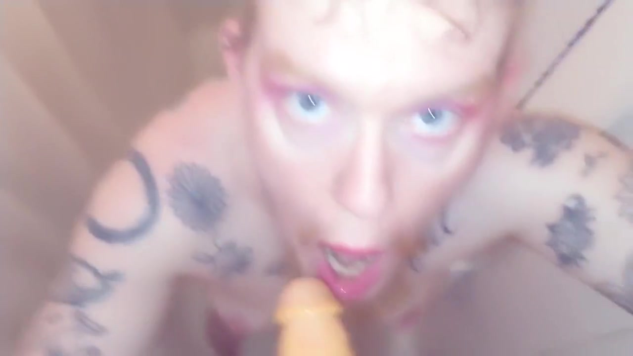 Queer Ftm Boy Does Bjs And Ass Bounce