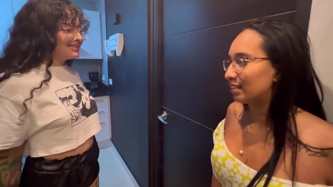 Lina Paige In Shemale And Two Girls Fuck A Tantaly