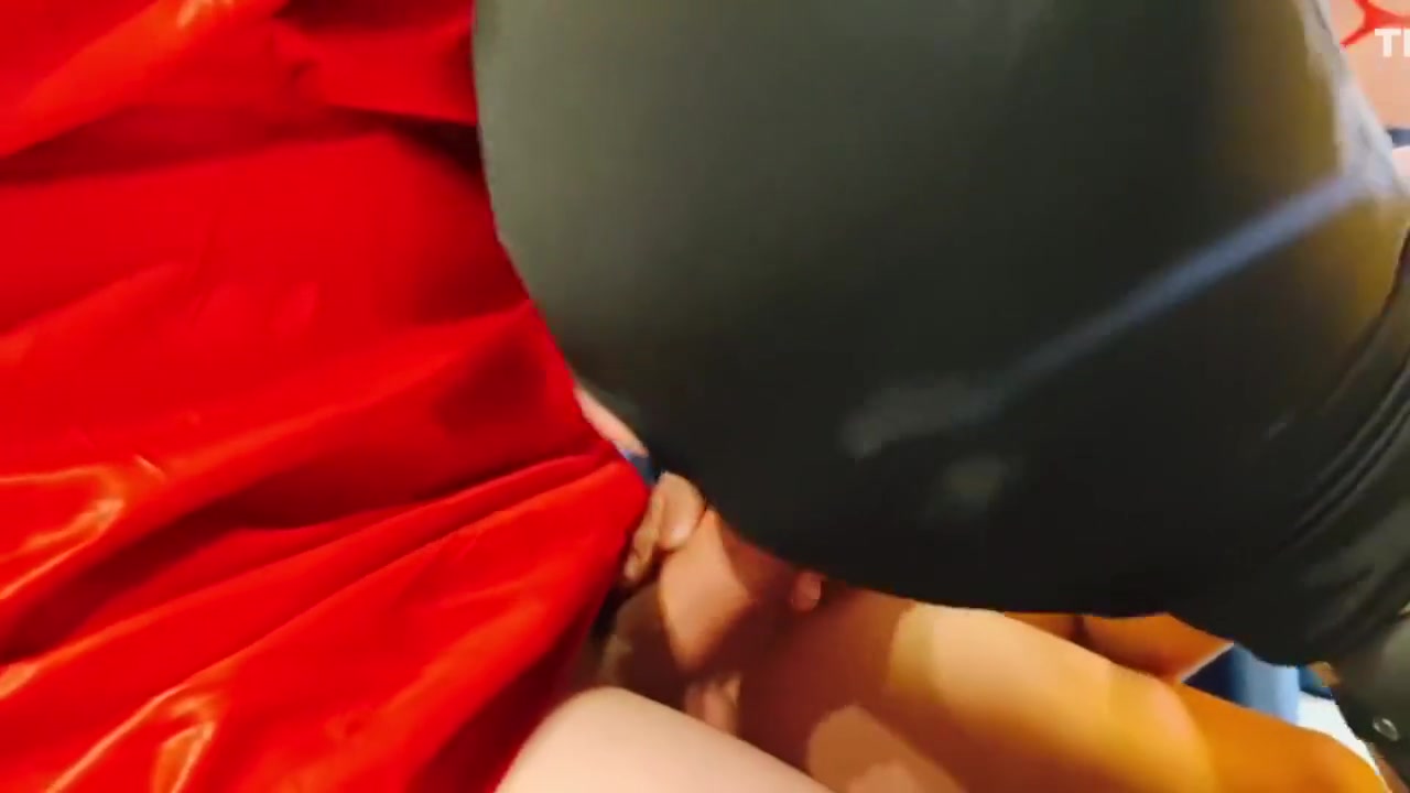Hot Bridget & My Sweety Trans Friend Yanny Trump Brought Slave To Lick My Feet & He Suck With Home Make