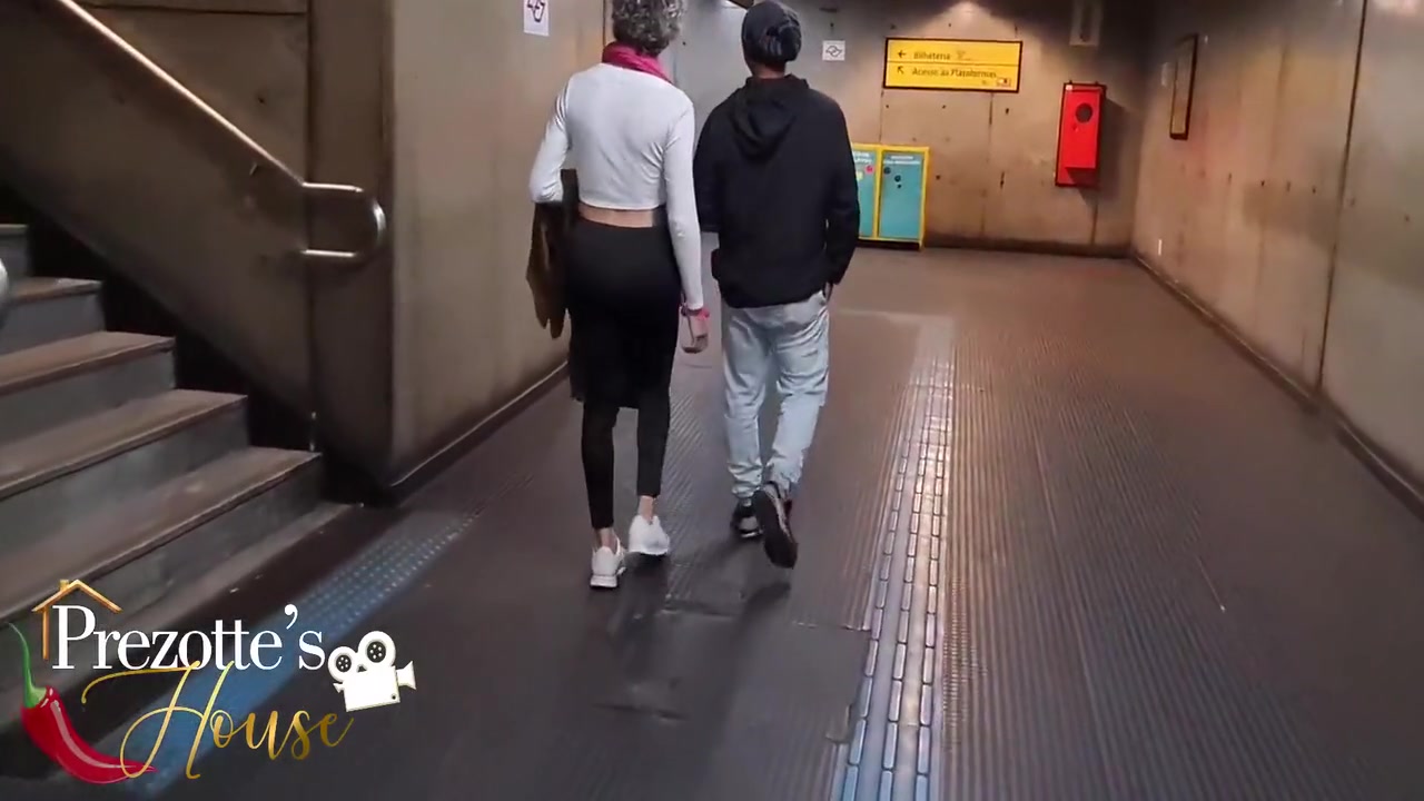 Sabrina Prezotte - Trans Dotada Fode Com O Macho Soldado Que Encontrou No Metro(completo No Red) 5 Min