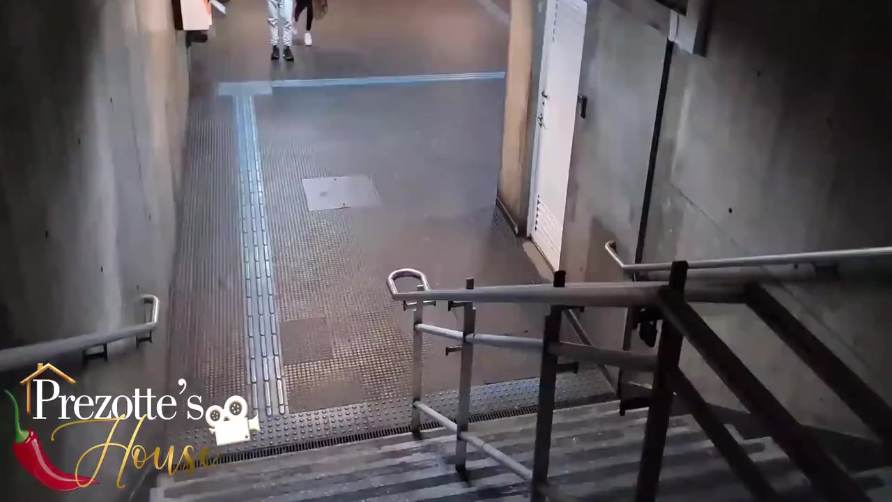 Sabrina Prezotte - Trans Dotada Fode Com O Macho Soldado Que Encontrou No Metro(completo No Red) 5 Min