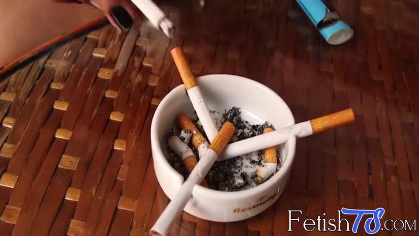 Eloisa Lyron - Smoking Trans Babe Showing Off Her Big Juicy Titties
