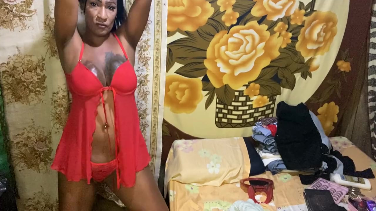 Travesti Latino Enorme Culo