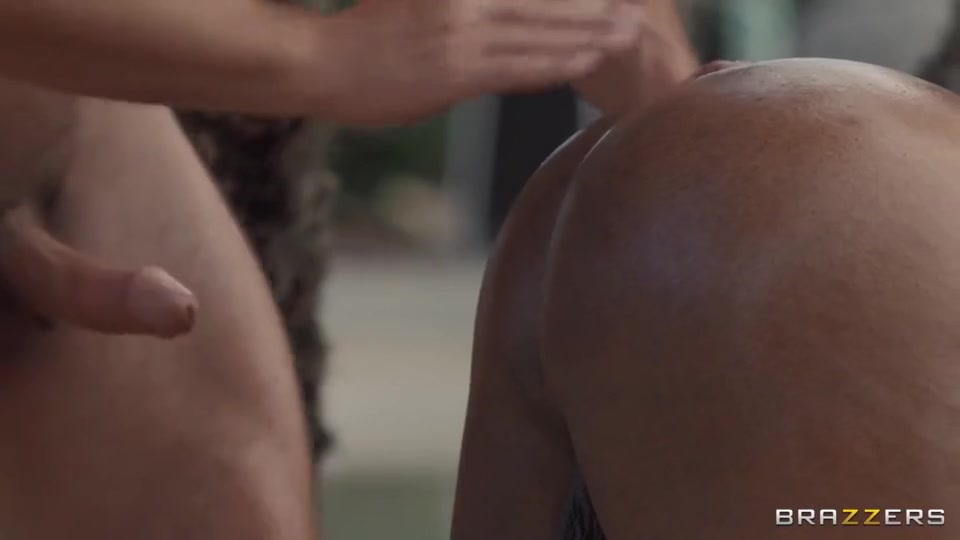Black Shemale Hot Outdoor Sex With Dante Colle And Jexxxica Blake
