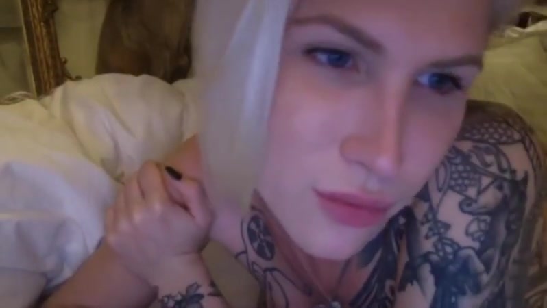 Danni daniels 4