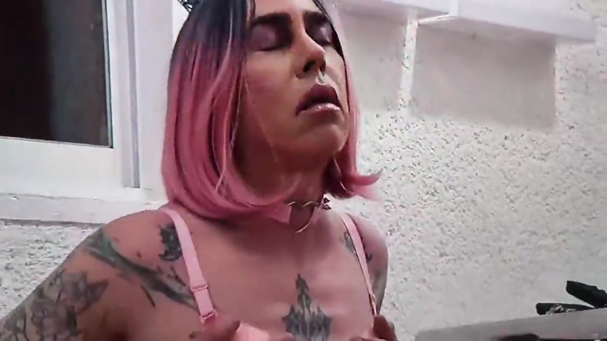Alexandra Miret Vazquez Pinky