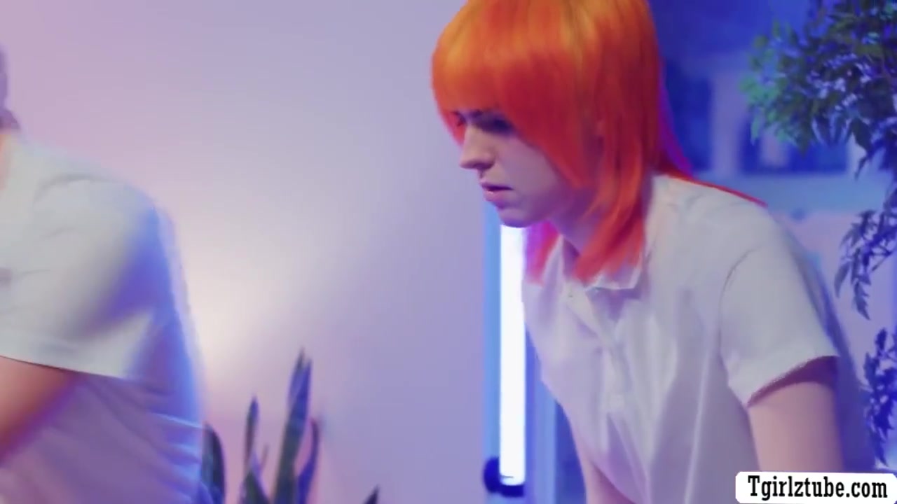 Two Redhead Ts Masseuse Fuck Their Client