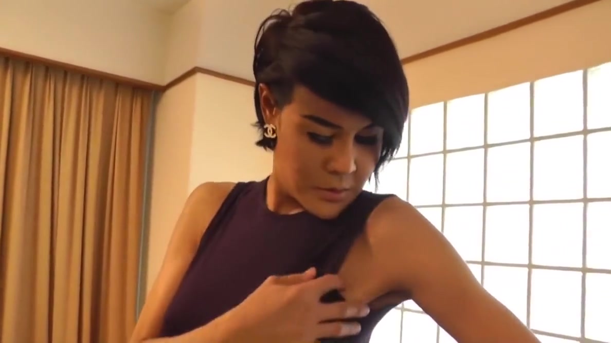 Leaked Full Video Of Ladyboy Lyanda Strips Black Dress And Strokes Her Shaved Cock