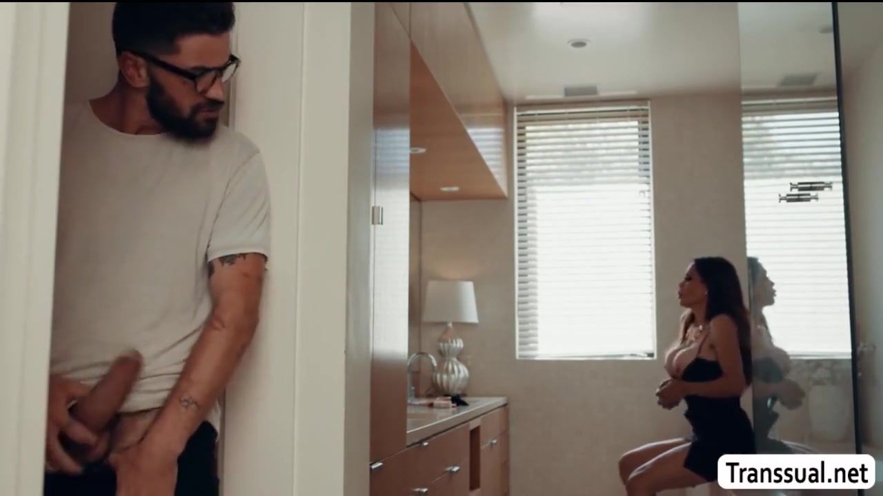Sofia Sanders In Tbabe And Then Let Dude Fucking