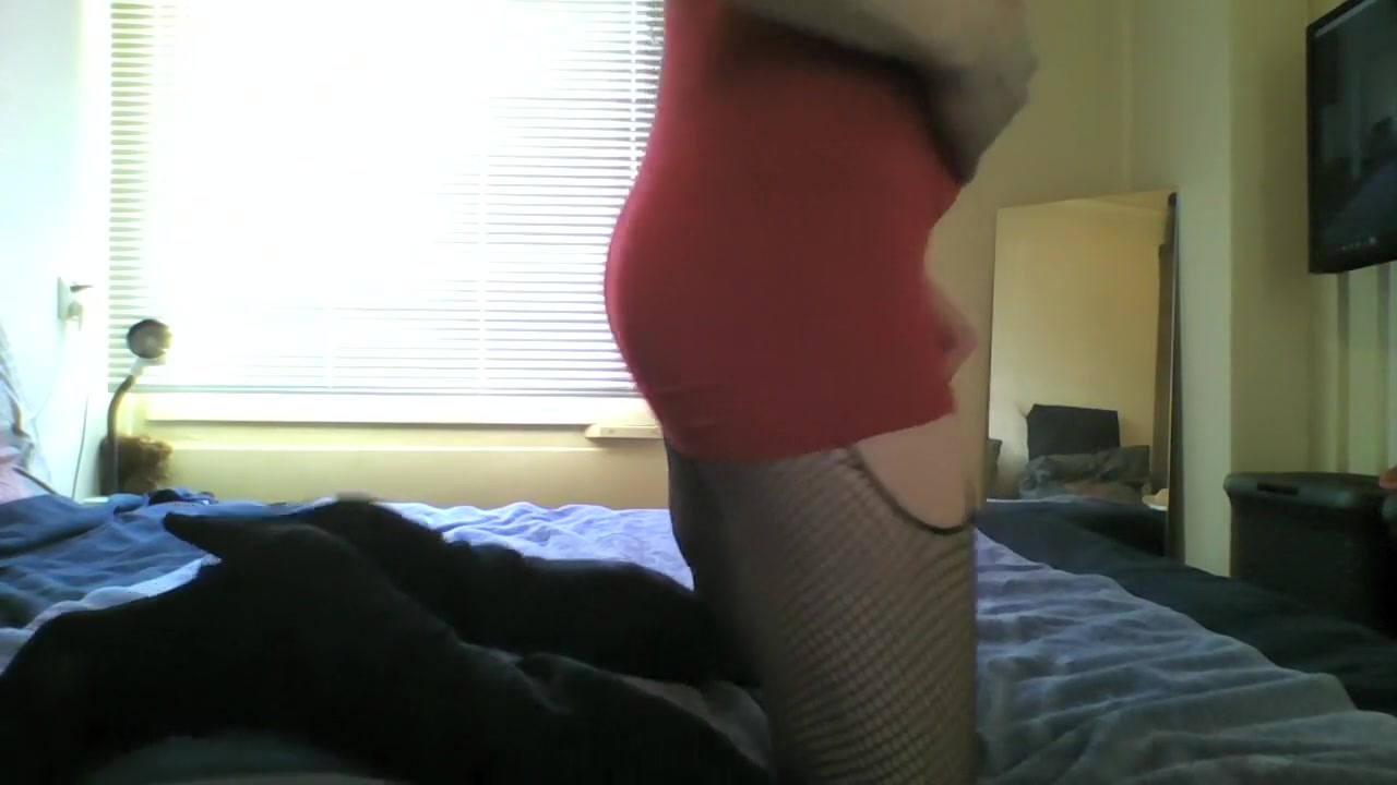 Crossdresser Mayka riding dildo until she cums