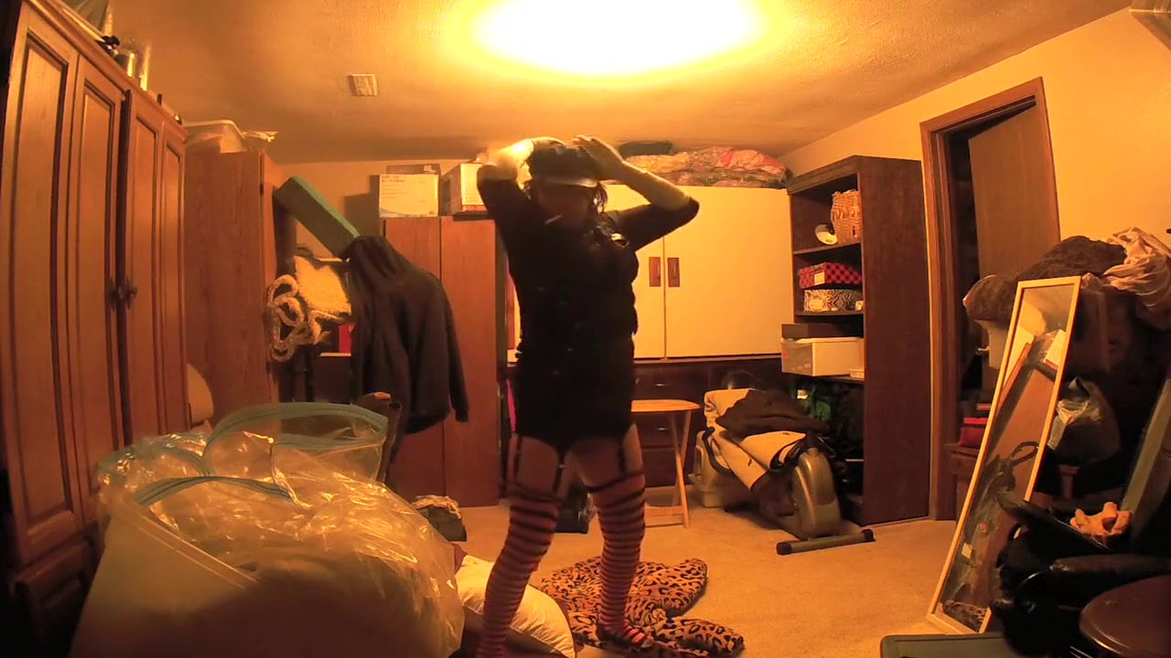 CD Dancing smoking horny