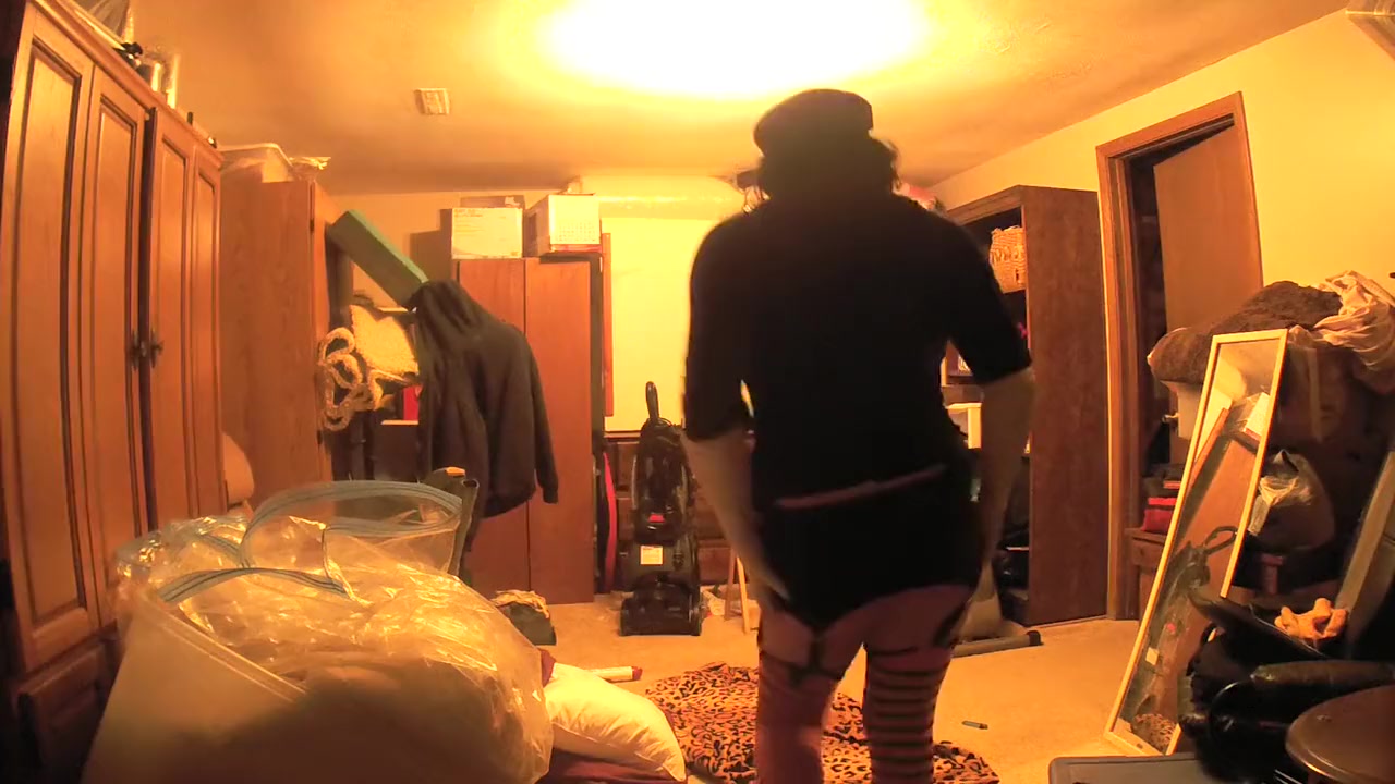 CD Dancing smoking horny