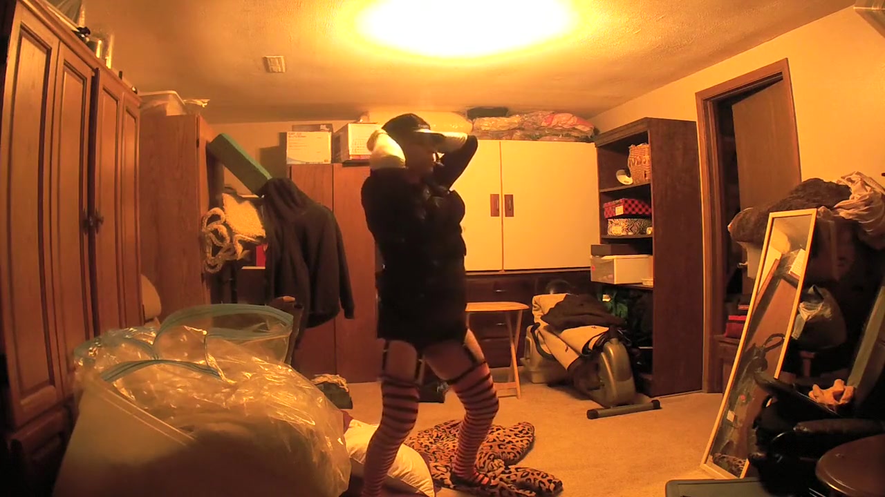 CD Dancing smoking horny
