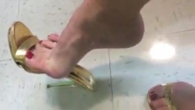 My sexy feet in gold heels
