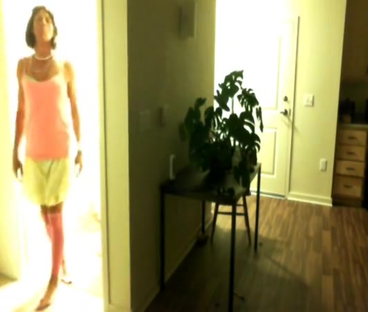 Tranny see through clitty shake