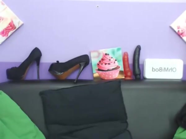 All black camshow