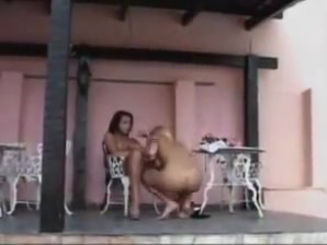 mutua follada entre 2 trans