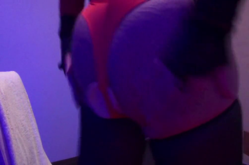 Kellycd666 Brazilian Cross Playing With Dildo On Webcam!