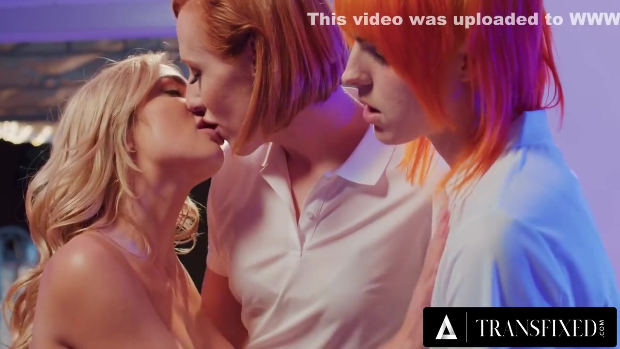 Kenzie Anne, Shiri Allwood And Jean Hollywood In Redhead Trans Give Oiled Massage With Facial