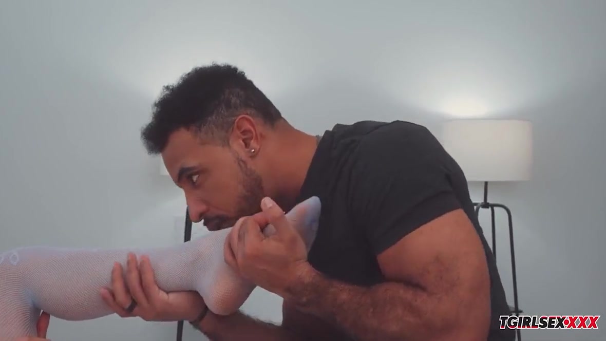 Amazing Porn Clip Transvestite Shemale Fucks Guy Hottest , Take A Look - Zariah Aura And Rodrigo Amor