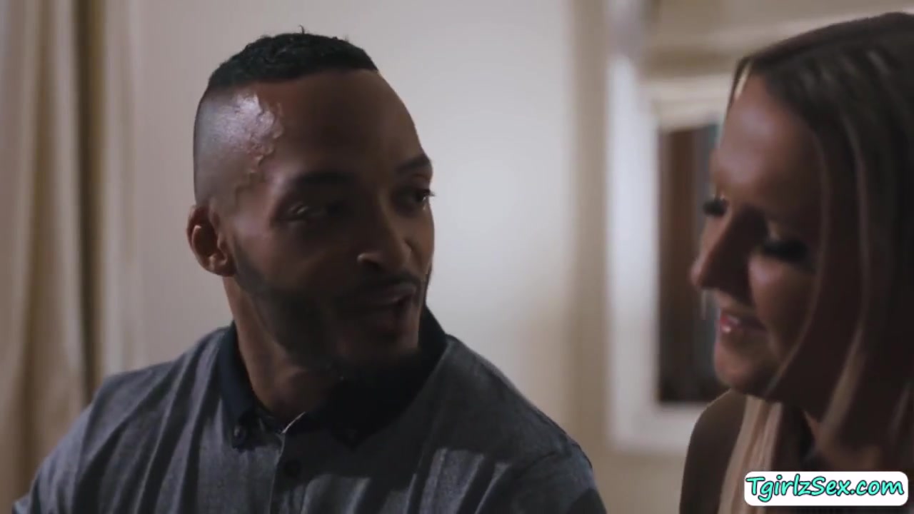 Kinky Ts Kayleigh Delivers Explicit Interracial Rimming