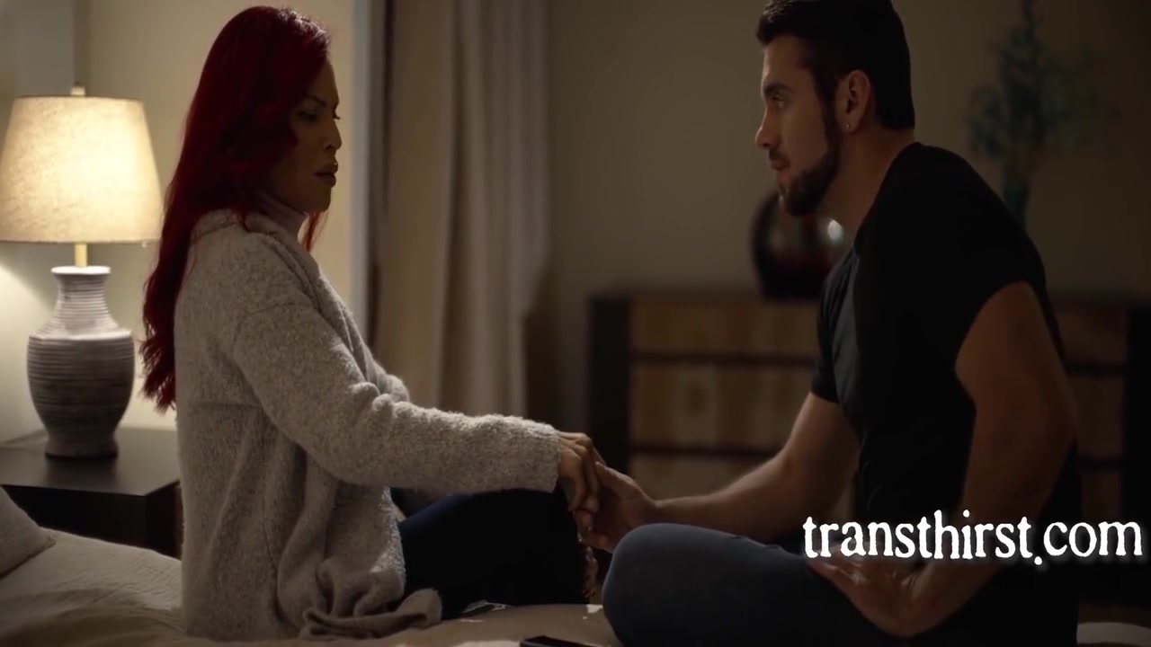 How Can You Resists A Hot Trans Stepmom 8 Min