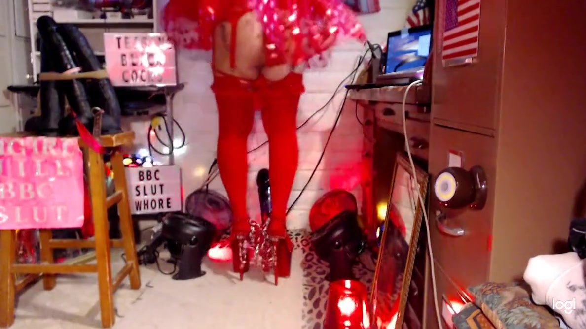 Roc Khard - Teasing Bbcs For Cum In 9 Platform Stileto Heels