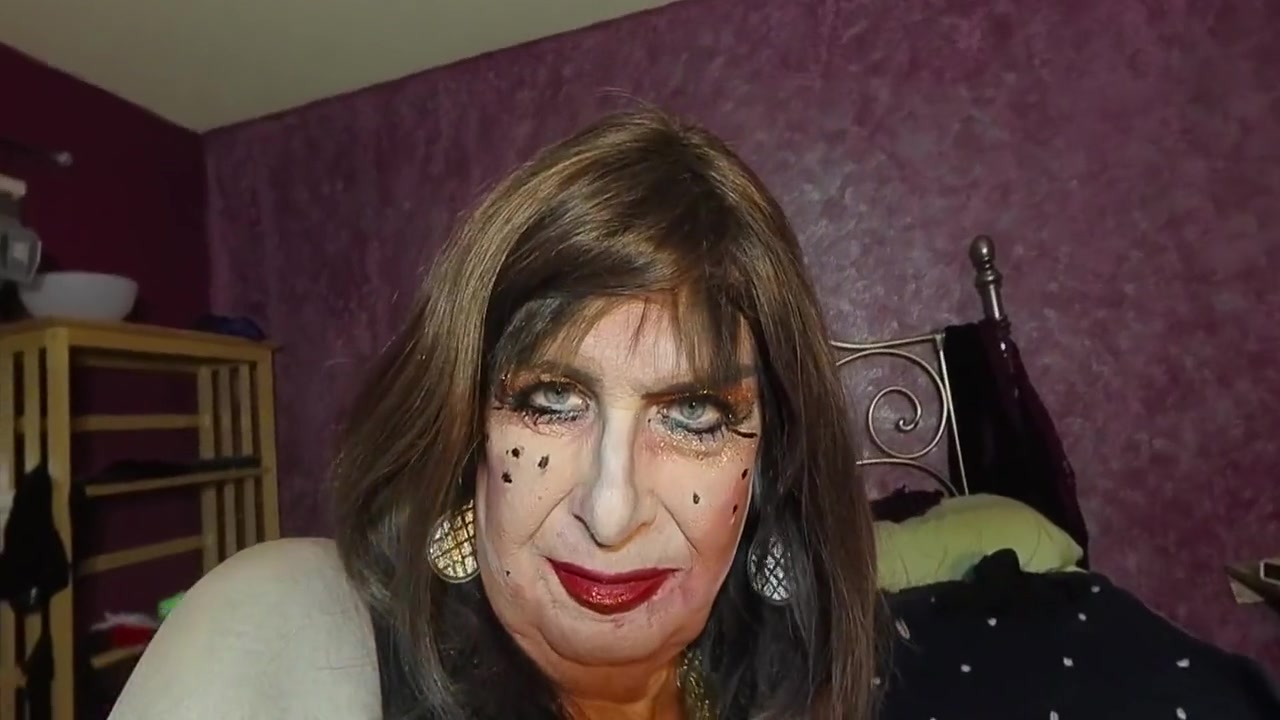Michele Thompson Will Seduce You!!