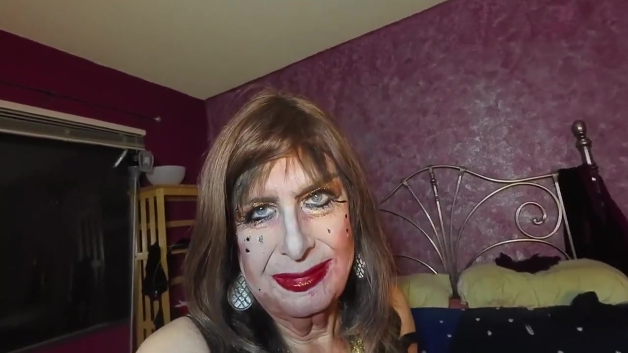 Michele Thompson Will Seduce You!!