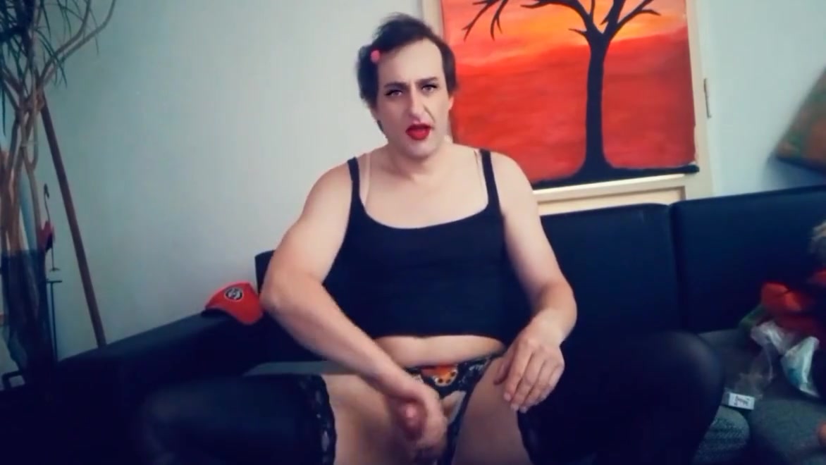 Czech Cd Barbara White Playing With Her Pussy-cock On Camera
