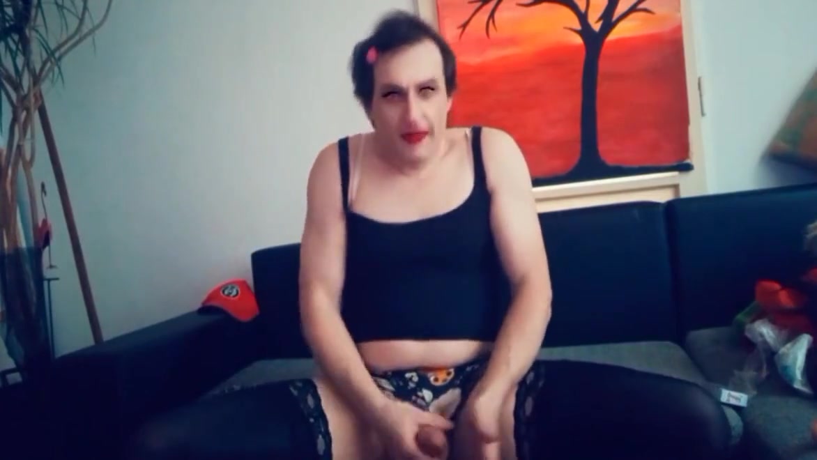 Czech Cd Barbara White Playing With Her Pussy-cock On Camera
