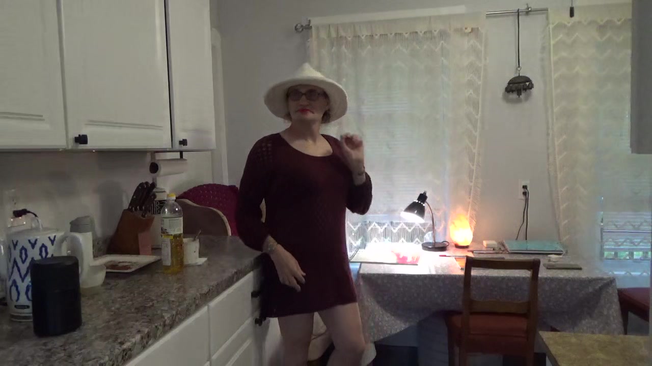 Ladyboy Sveta Lu-sin. 2023d