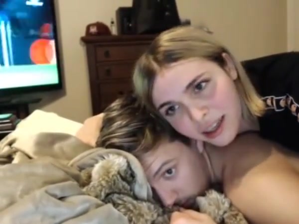 Hot sexy tgirl get her asshole eaten