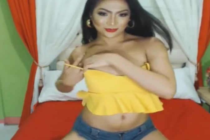 Asian Hottie Tranny Strokes Her Cock Wildy