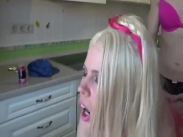 TS Kate Fucks Barbie
