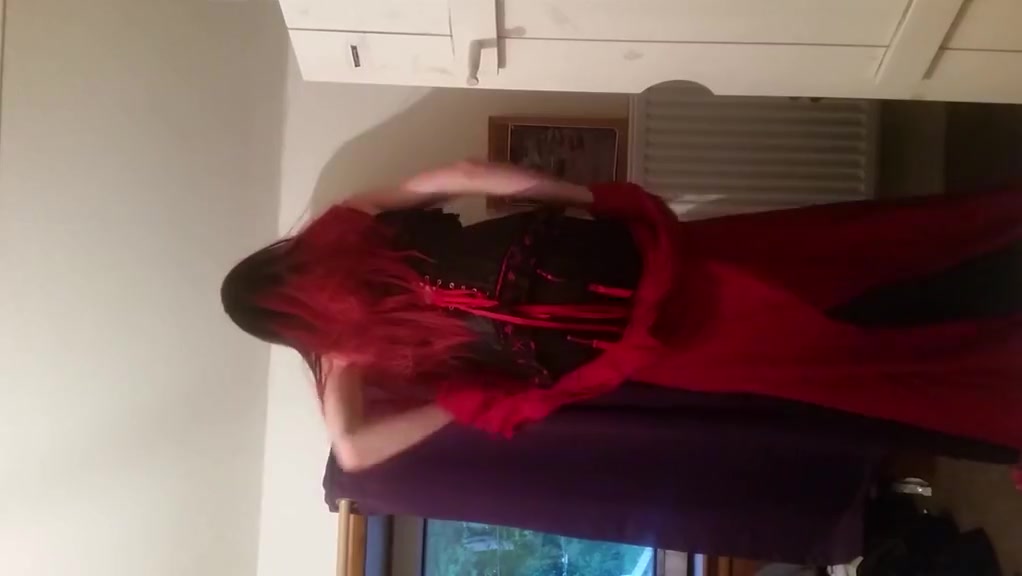 Shemale striptease