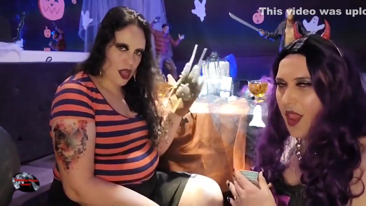 Lilli And Holly In The Dream Cum Of The Witch