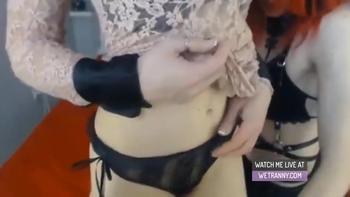 Sexy Shemale Couple Fisting On Cam 9 Min