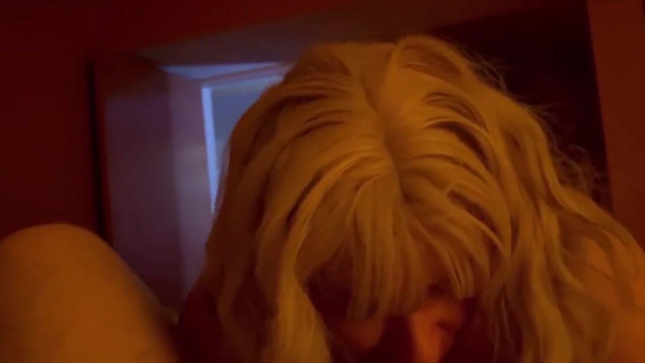 Blonde Milf Trans Serena Blows Hot Dude To Completion In 4 Minutes