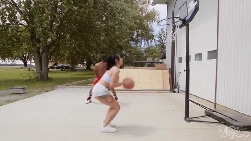 Dribble My Titties - Eva Maxim And Kenzo Alvarez