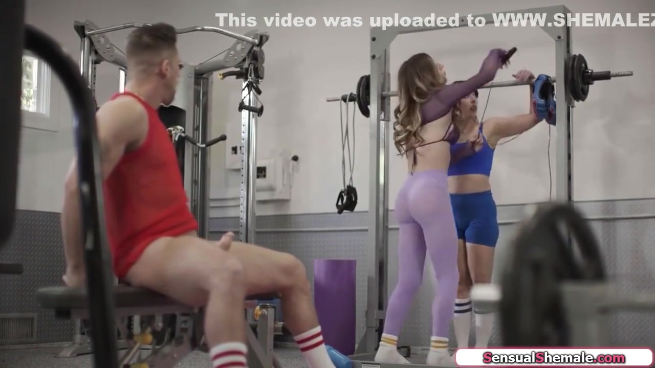 Whitney Wright, Big T And Jade Venus - Busty Trans Barebacks Trainer